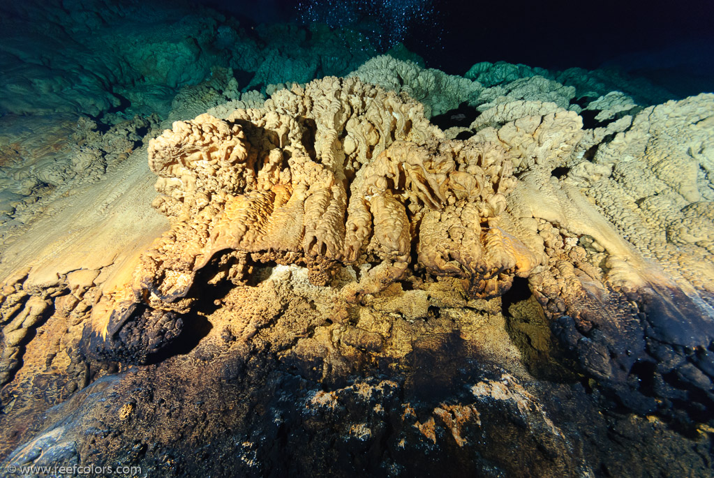 El Brinco Cave, Bahia de Cochinos, Cuba;  1/80 sec at f / 5,6, 10 mm