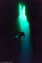 35 Aniversario Cave, Bahia de Cochinos, Cuba;  1/40 sec at f / 5,0, 10 mm