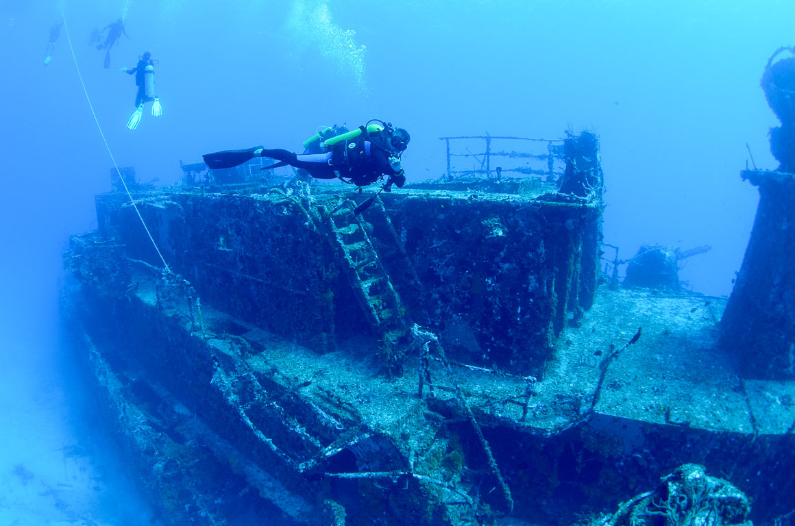 TG_363_6.jpg